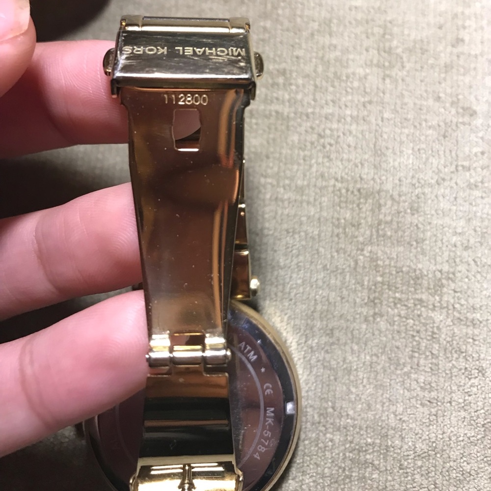 Michael Kors Gold Ladys Wristwatch (MK-5784) - Picture 5 of 6